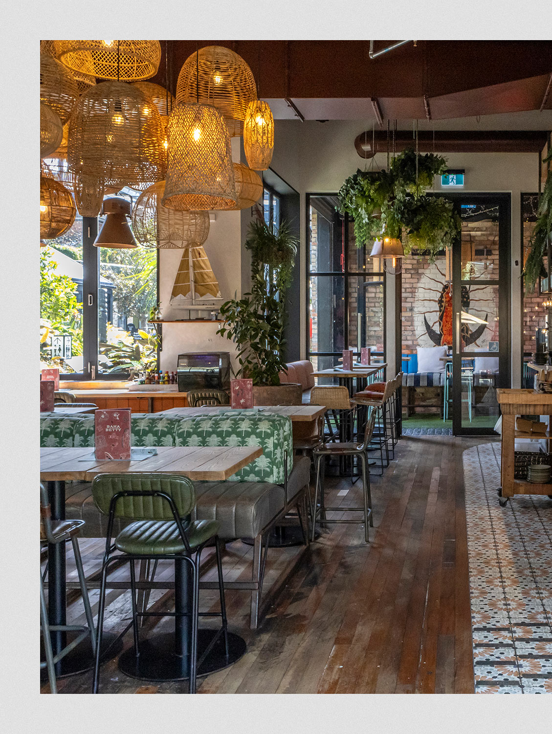 Image gallery marquee