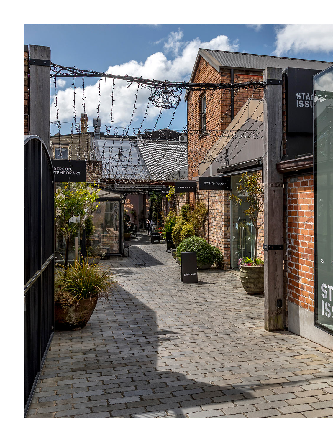 Image gallery marquee